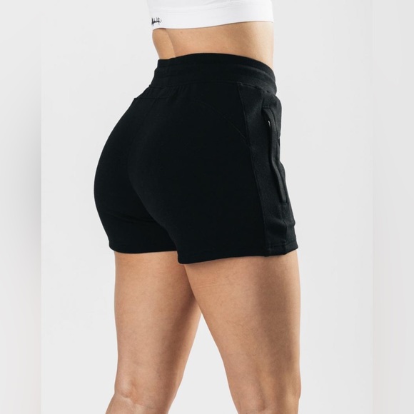 Alphalete Essential Core Athletic Shorts Black - Picture 6 of 10